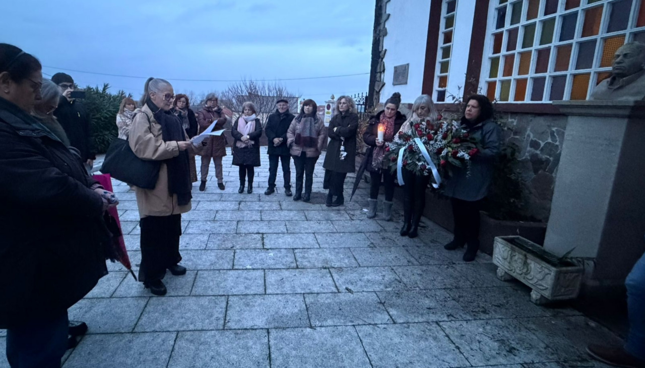 Elvira Pisos leyó el manifiesto en memoria de la figura y legado de Lorenzo Mariño