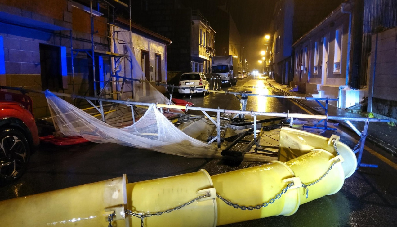 Daños ocasionados por el viento en otro punto de Vilagarcía