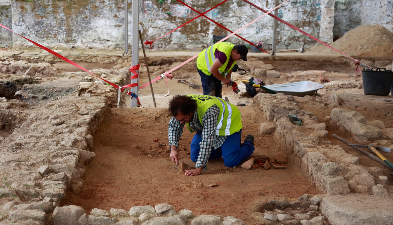 Excavaciones en la finca de Valle Inclán
