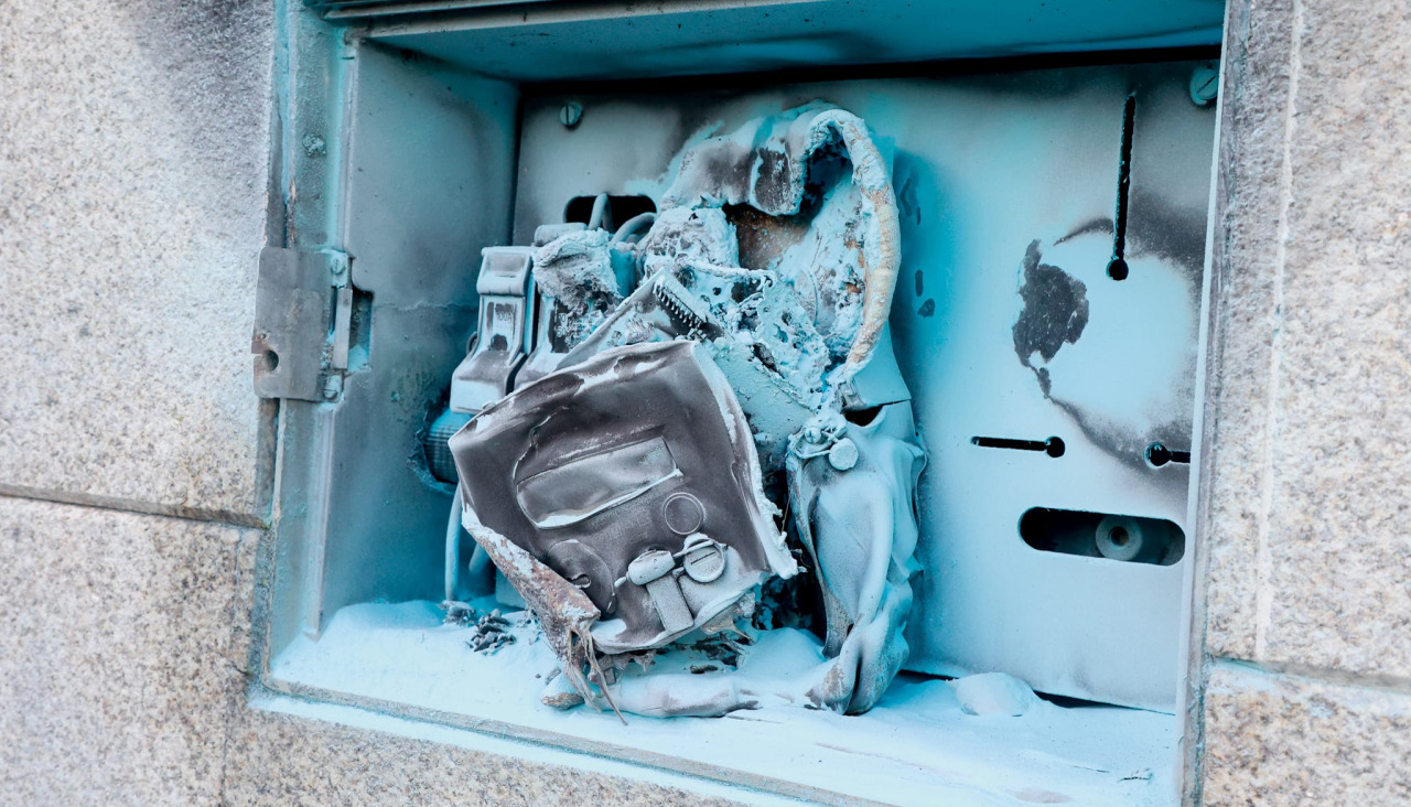 Uno de los cuadros eléctricos derretidos