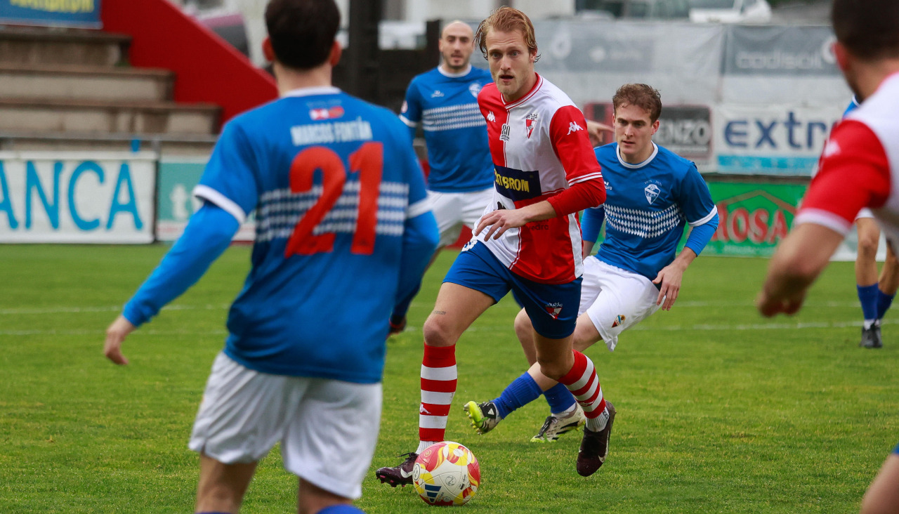 Rivera estuvo cerca de marcar en el primer período