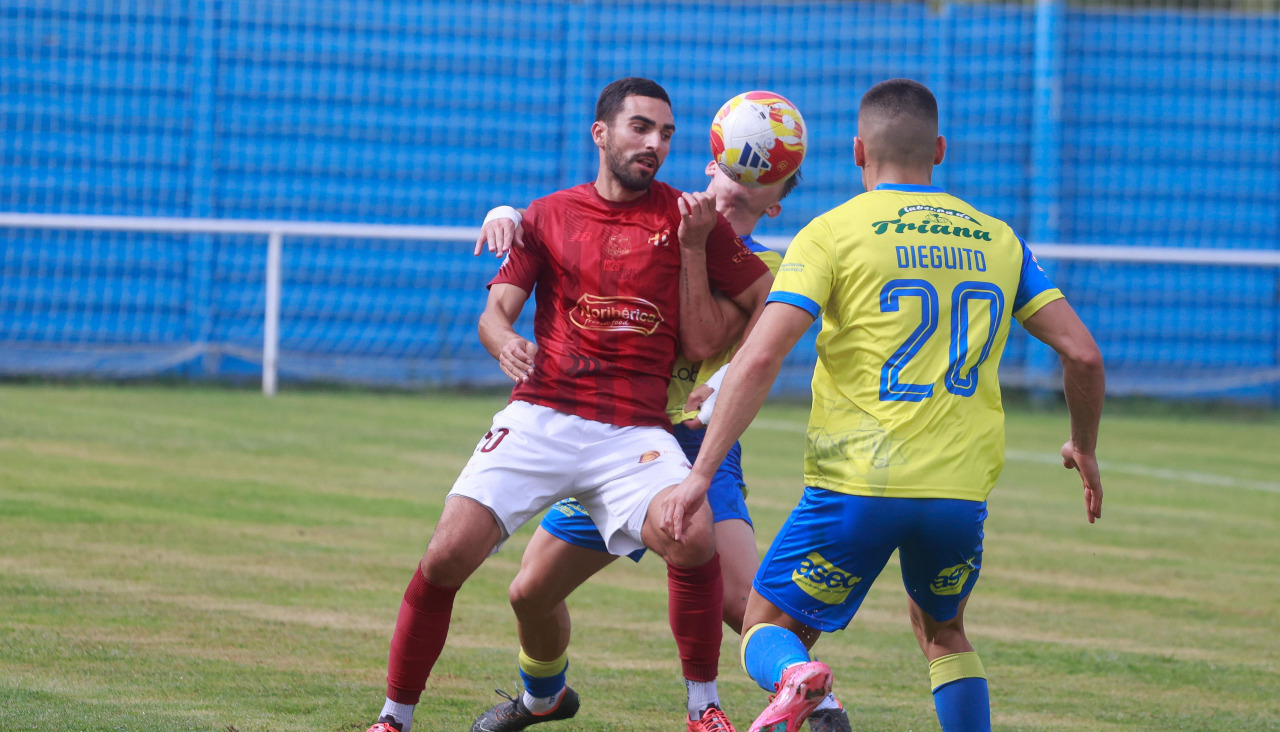 Estradense y Cambados volvieron a empatar, como en la primera vuelta