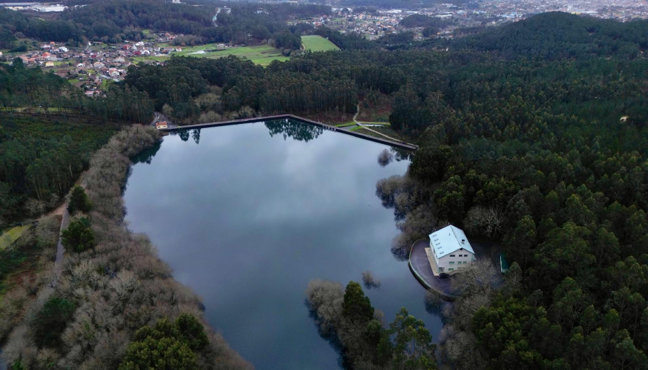 
Imagen del embalse de Castroagudín ayer
