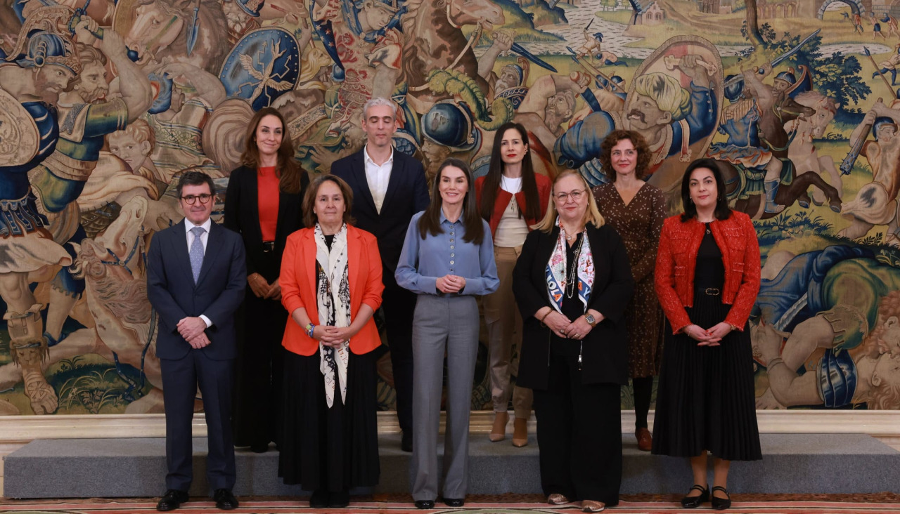 Ana Belén Crucijeiras junto a la reina Letizia en el Palacio de la Zarzuela