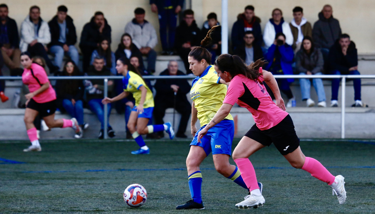 Cambados y Arousana sumaron victorias