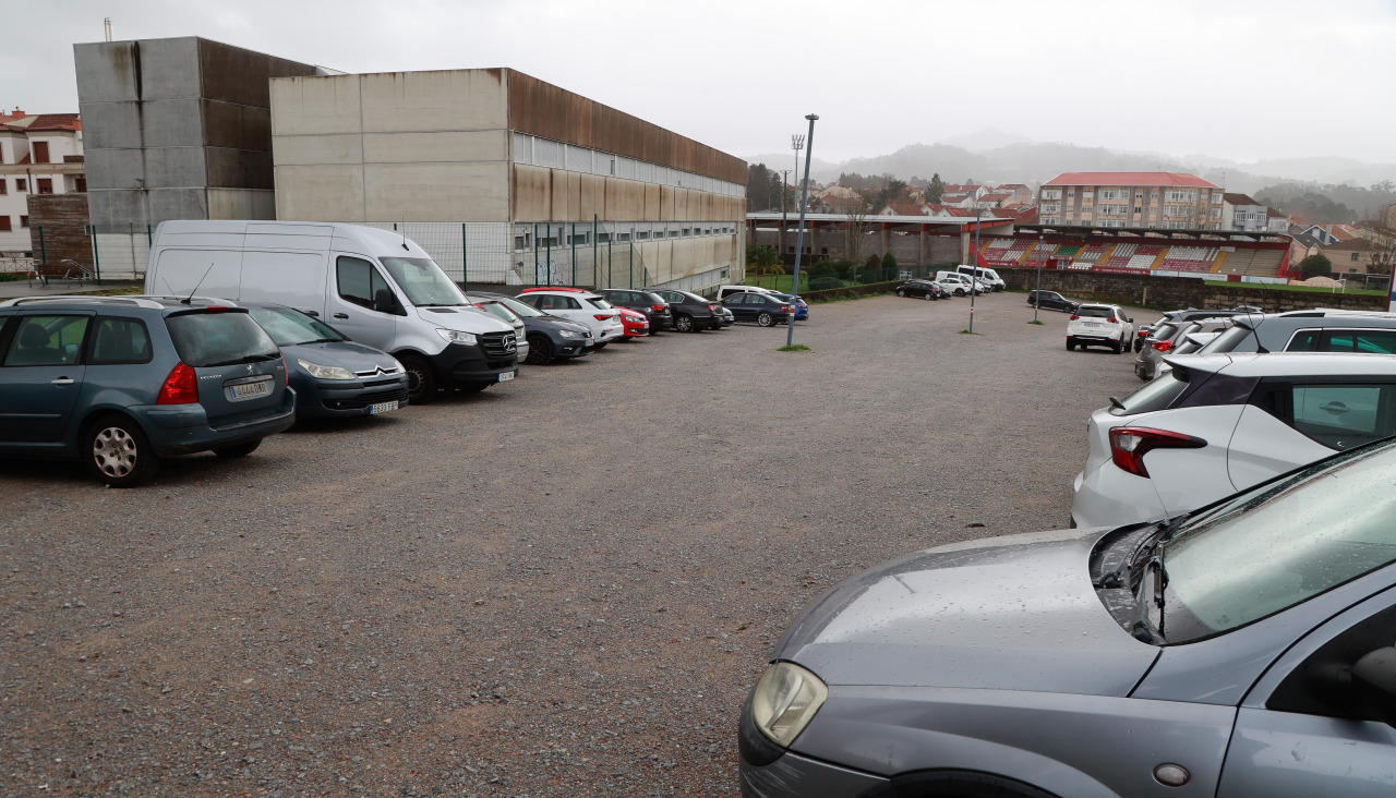 El suelo del aparcamiento presenta irregularidades