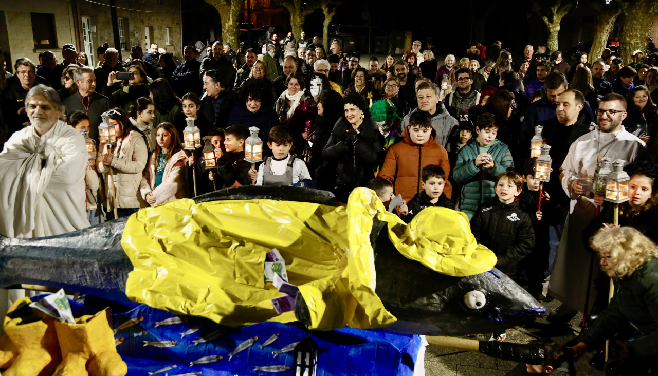 Cientos de personas asistieron al funeral