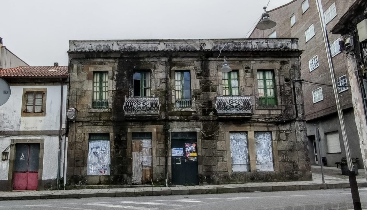 Vivienda en ruinas en Pontecesures 