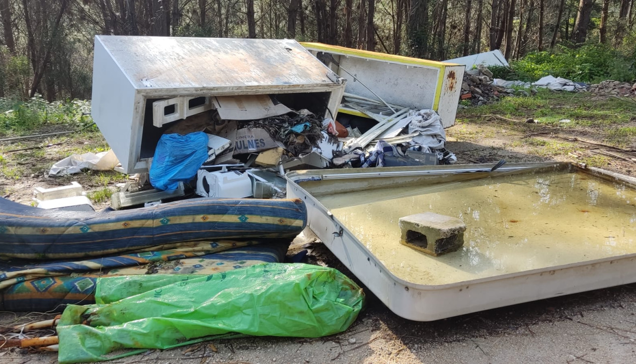 Uno de los vertidos localizados