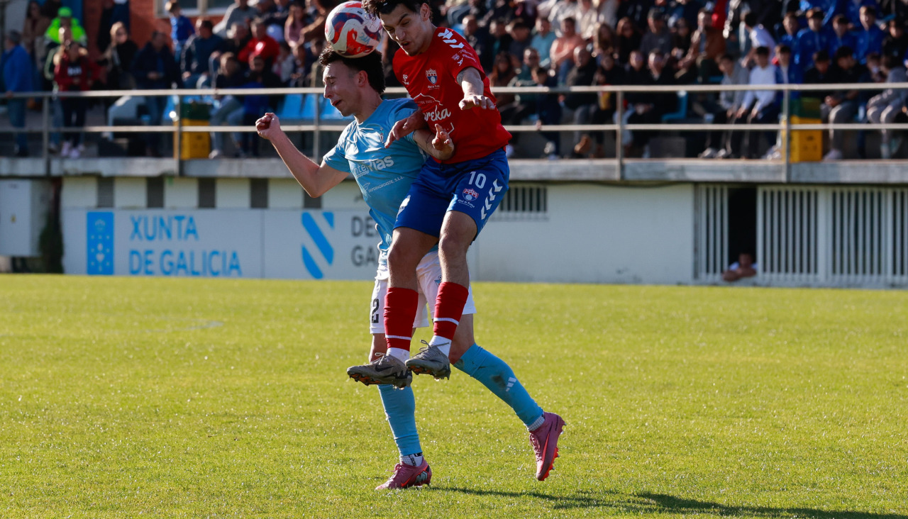 El Umia se rehizo a la goleada encajada el domingo en San Pedro