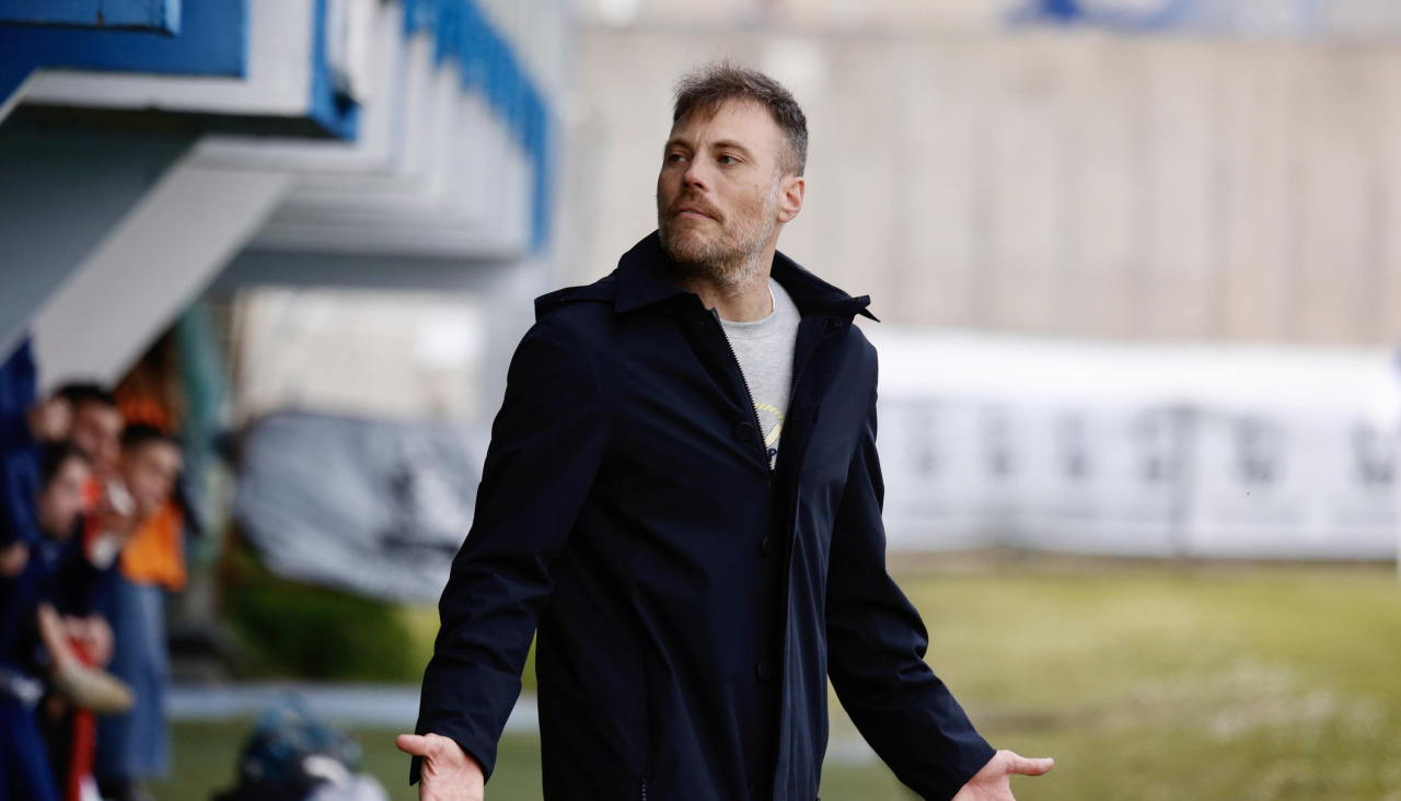El equipo de Minso Vidal no pudo ganar en Baltar a un rival directo, pero continúa una semana más en puestos de play-off