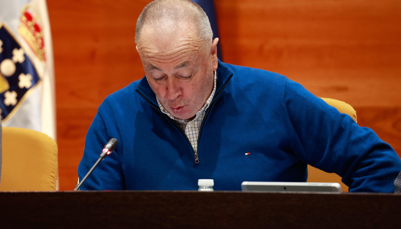 El secretario municipal de Sanxenxo, Ángel Luis López Pita, durante un Pleno