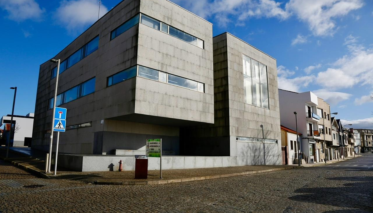 Vista de la Casa Consistorial de la localidad