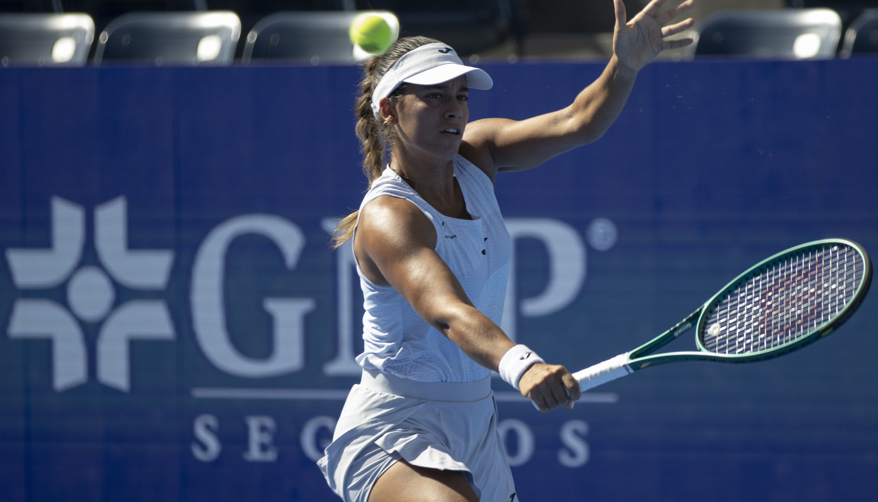 (Foto de ARCHIVO)August 18, 2025, Monterrey, Nuevo Leon, Mexico: Spanish tennis player Jessica Bouzas Maneiro in action against tennis player Kamila RakhimovaEuropa Press/Contacto/Antonio Ojeda19/08/2025 ONLY FOR USE IN SPAIN