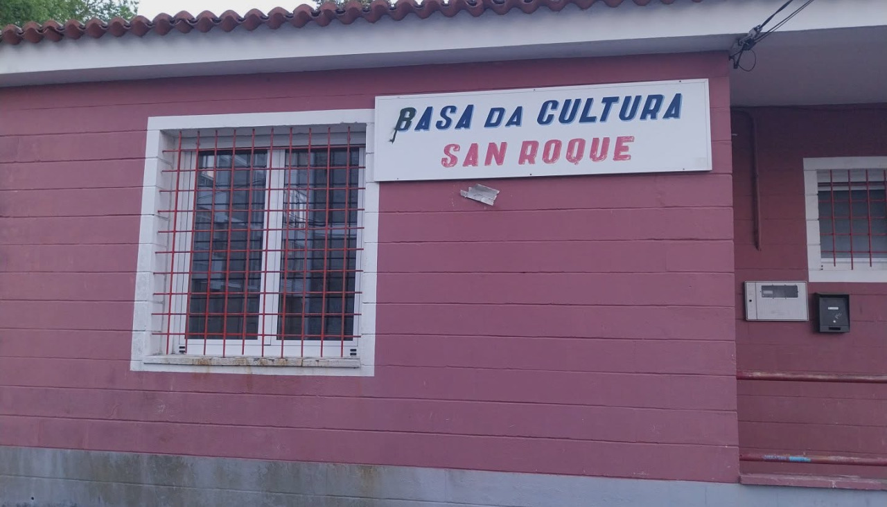 Fachada del centro social