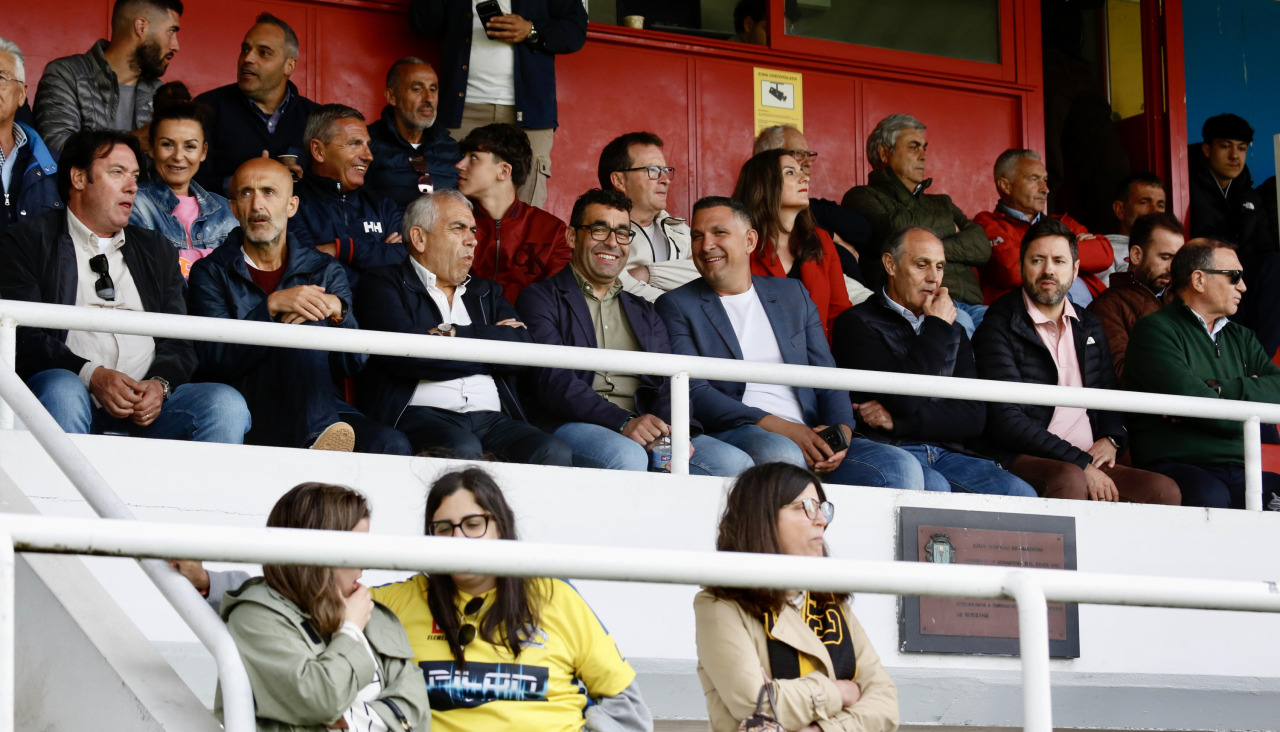 Cambados vs Arosa