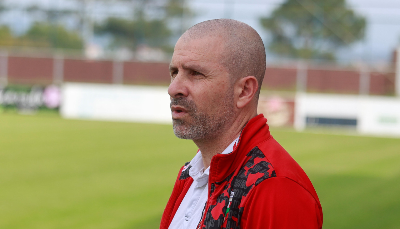 El entrenador vilanovés Luis Carro ha ascendido y consolidado al Céltiga en Tercera RFEF