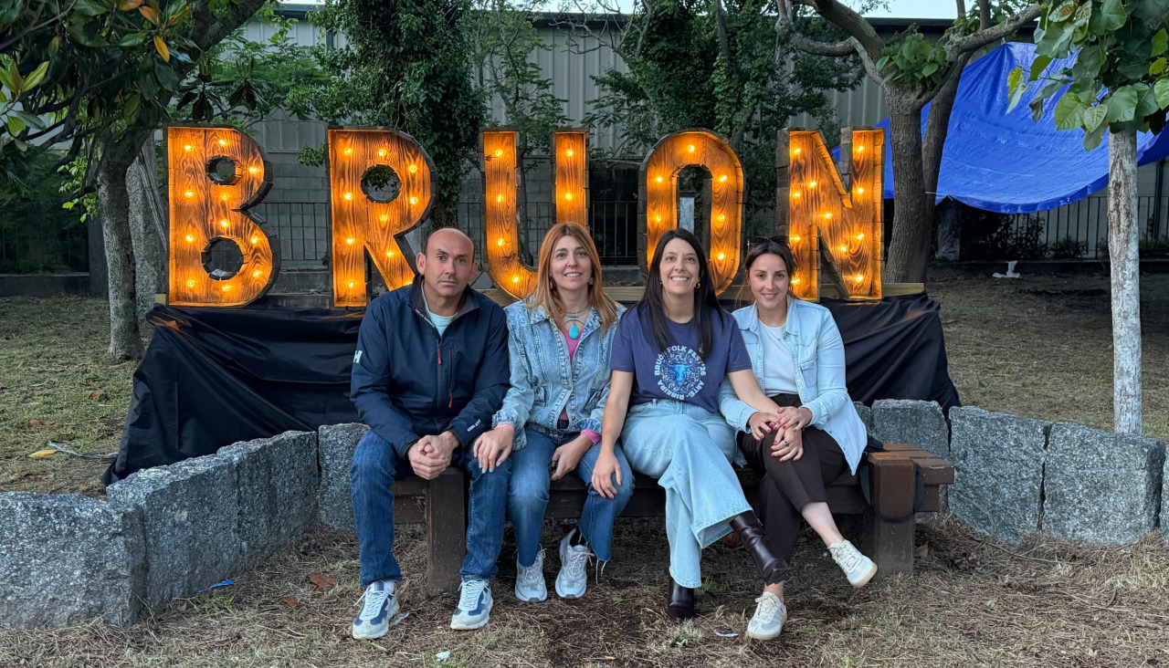 La alcaldesa de Ribeira en el Bruón Folk Fest
