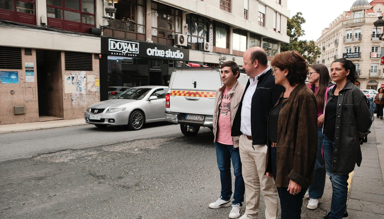 Visita de los nacionalistas a Caldas para corroborar el estado de la N-640