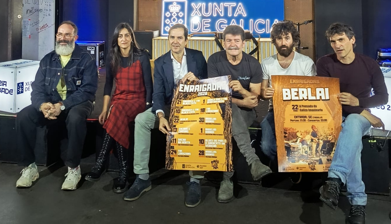 Jacobo Sutil, acompañado de Suso Santamaría, así como músicos y promotores del ciclo de conciertos presentaron la programación, que hoy incluye la actuación de Berlai