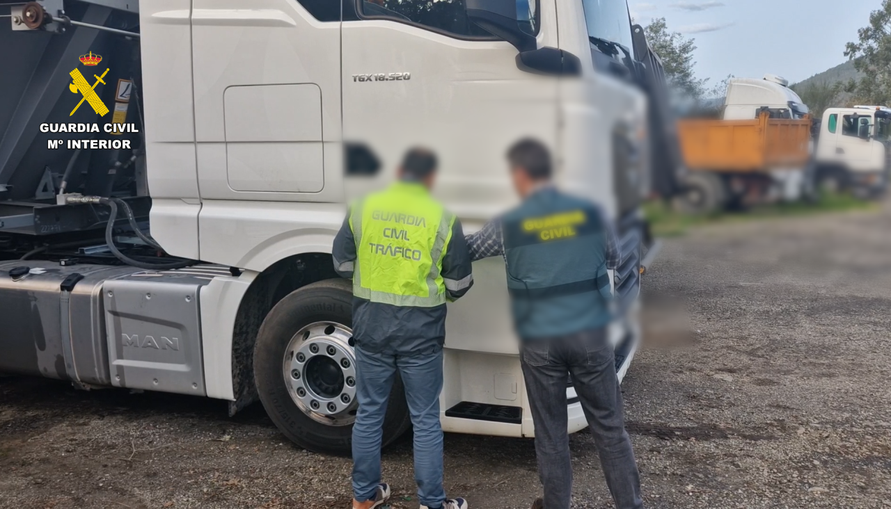 Uno de los camiones interceptados
