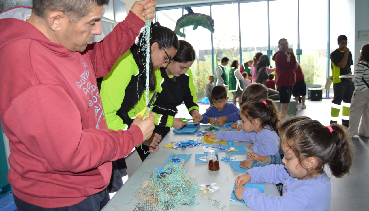 Las actividades iniciales de la segunda fase de ‘Labmar’ se desarrollaron en las instalaciones de la lonja ribeirense