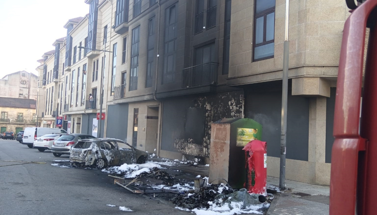 Los servicios de emergencias sofocaron el incendio