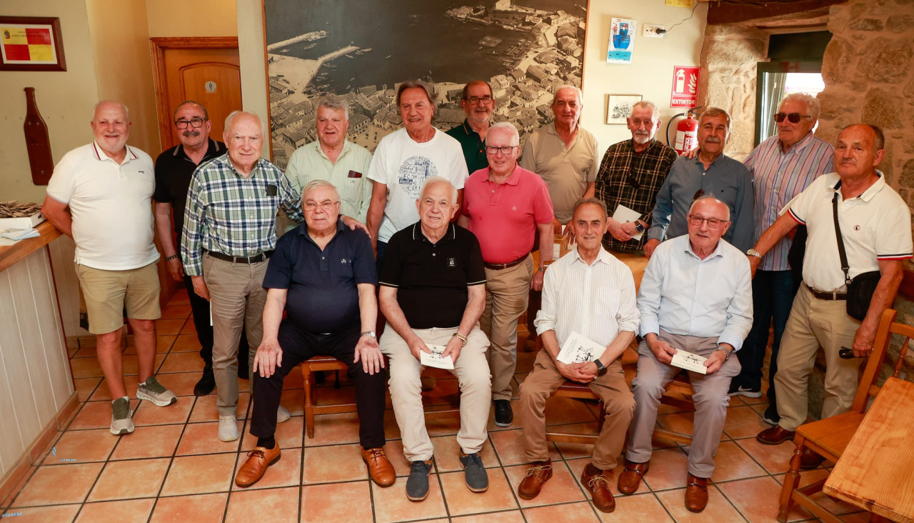 Los alumnos del que fue el Calvo Sotelo se reunieron en el Eiras