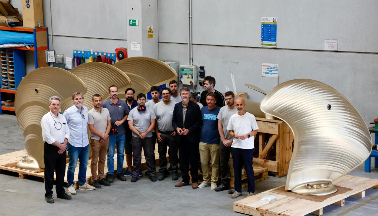 Alumnos del curso en Fundivisa con el alcalde y Carou
