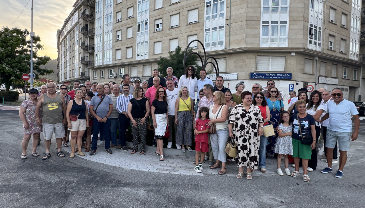 Inauguración de la escultura 'O Corazón da Ría'