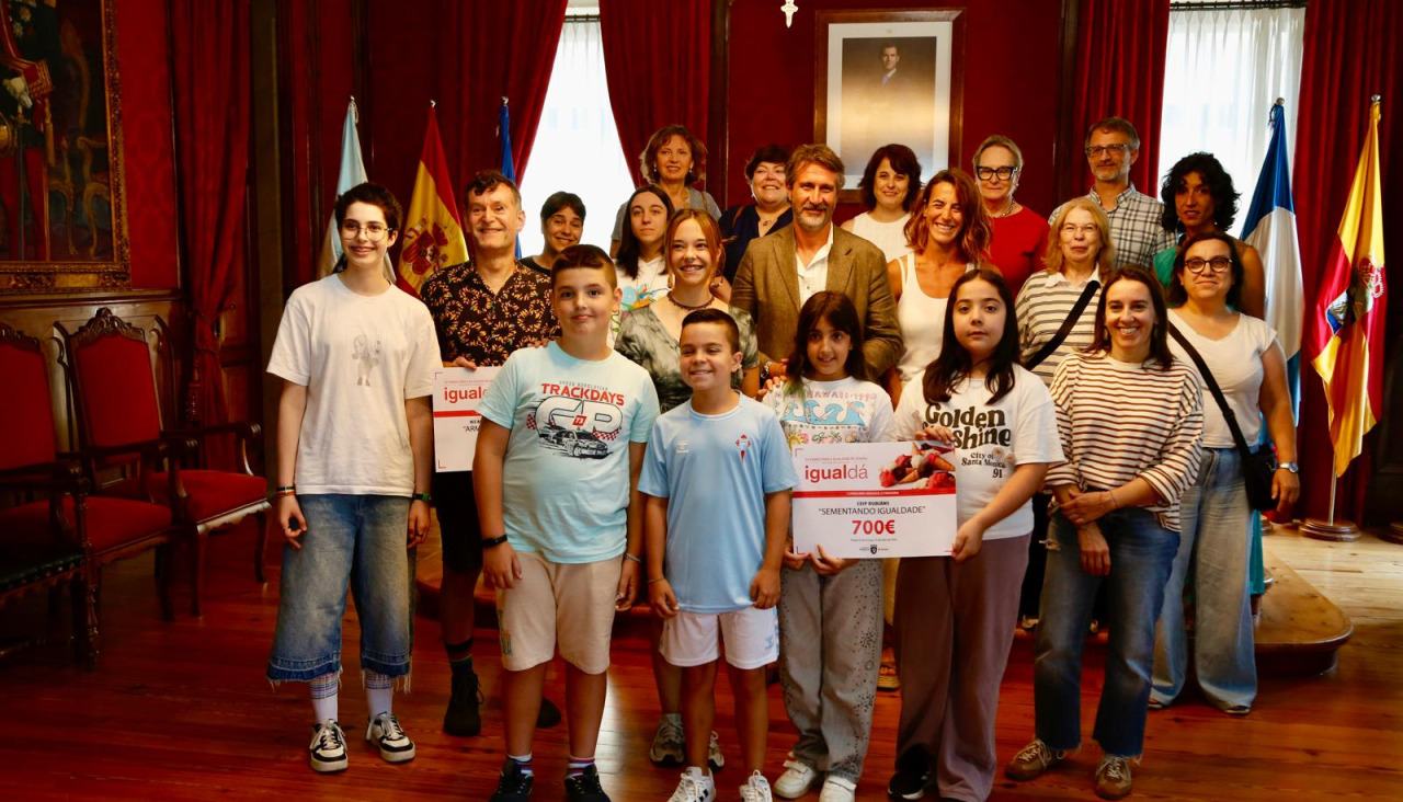 Los premios Igualdade na Escola fueron entregados en el Salón Nobre del Concello