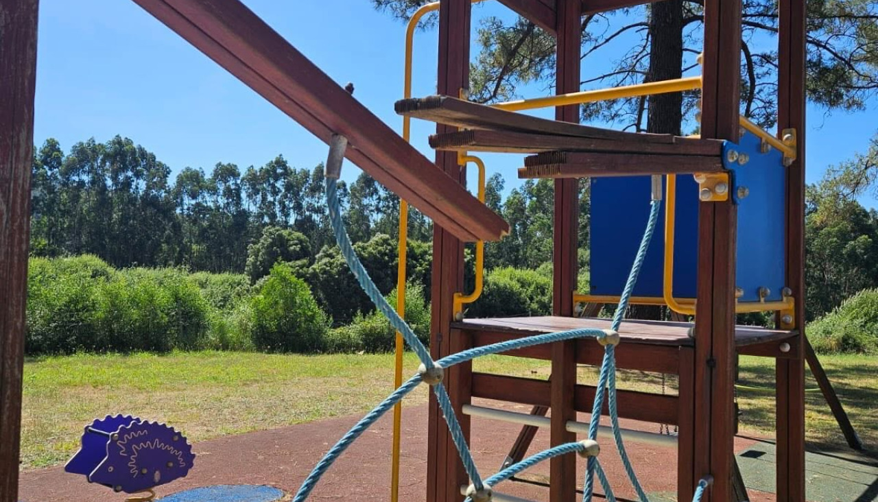 El BNG se queja del estado del parque infantil de Nantes
