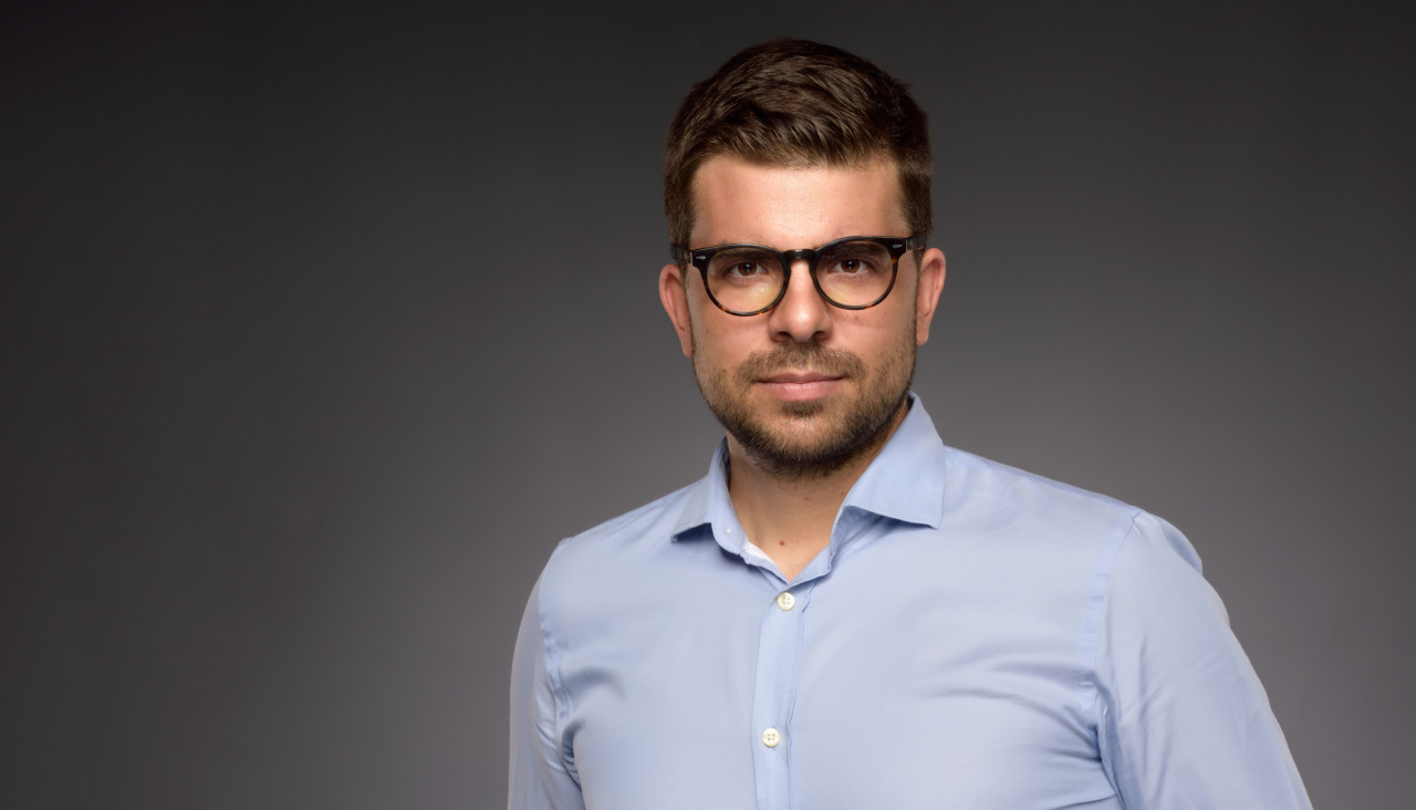 José Ignacio Carnero hizo un trabajo de documentación de años para escribir su última novela