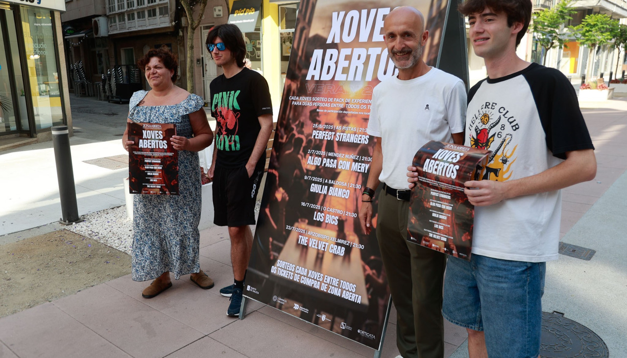 El ciclo de conciertos se presentó en la calle Clara Campoamor