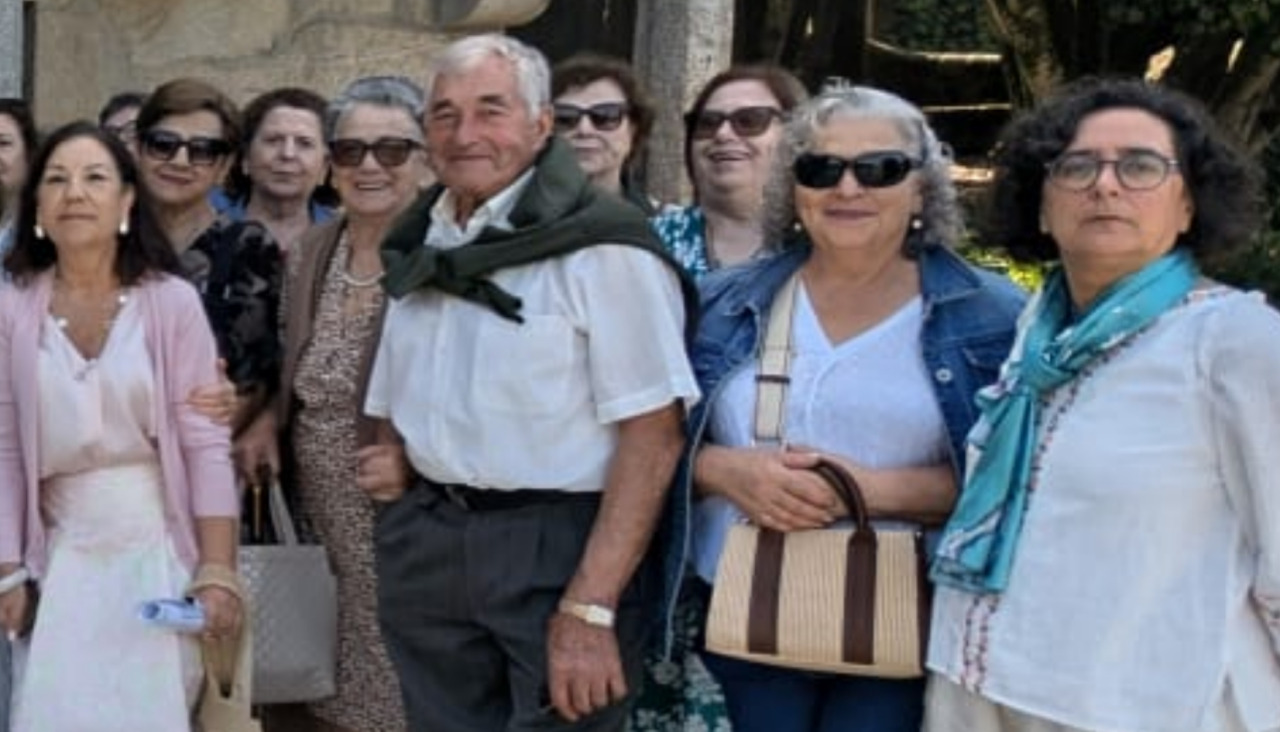 Imagen de algunos de los participantes en la visita cultural a Padrón
