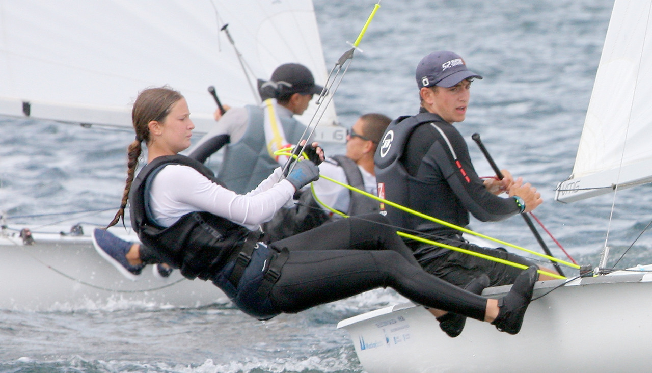 Buena jornada de viento en la Ría de Arousa con una media de doce nudos