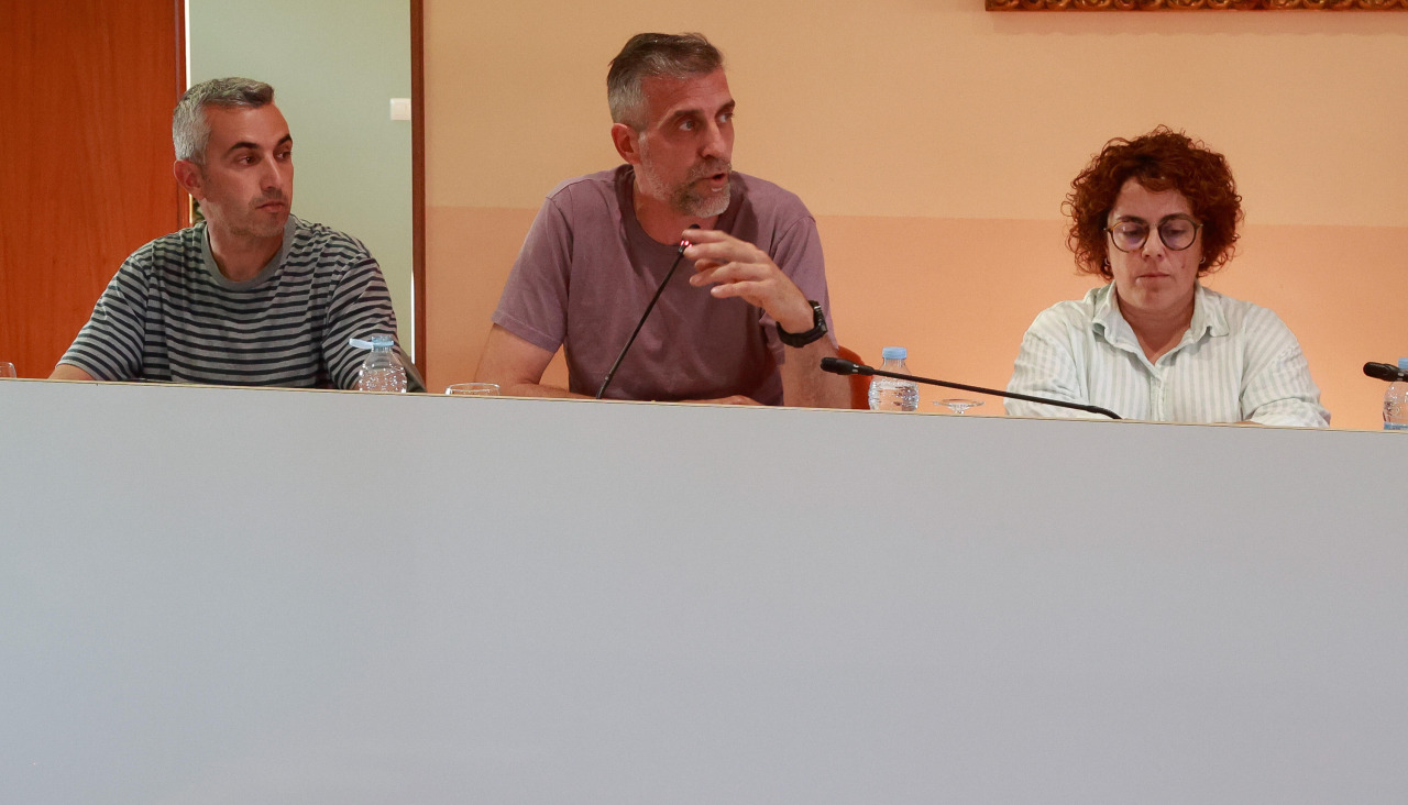 Los concejales de Esquerda Unida de O Grove durante un Pleno