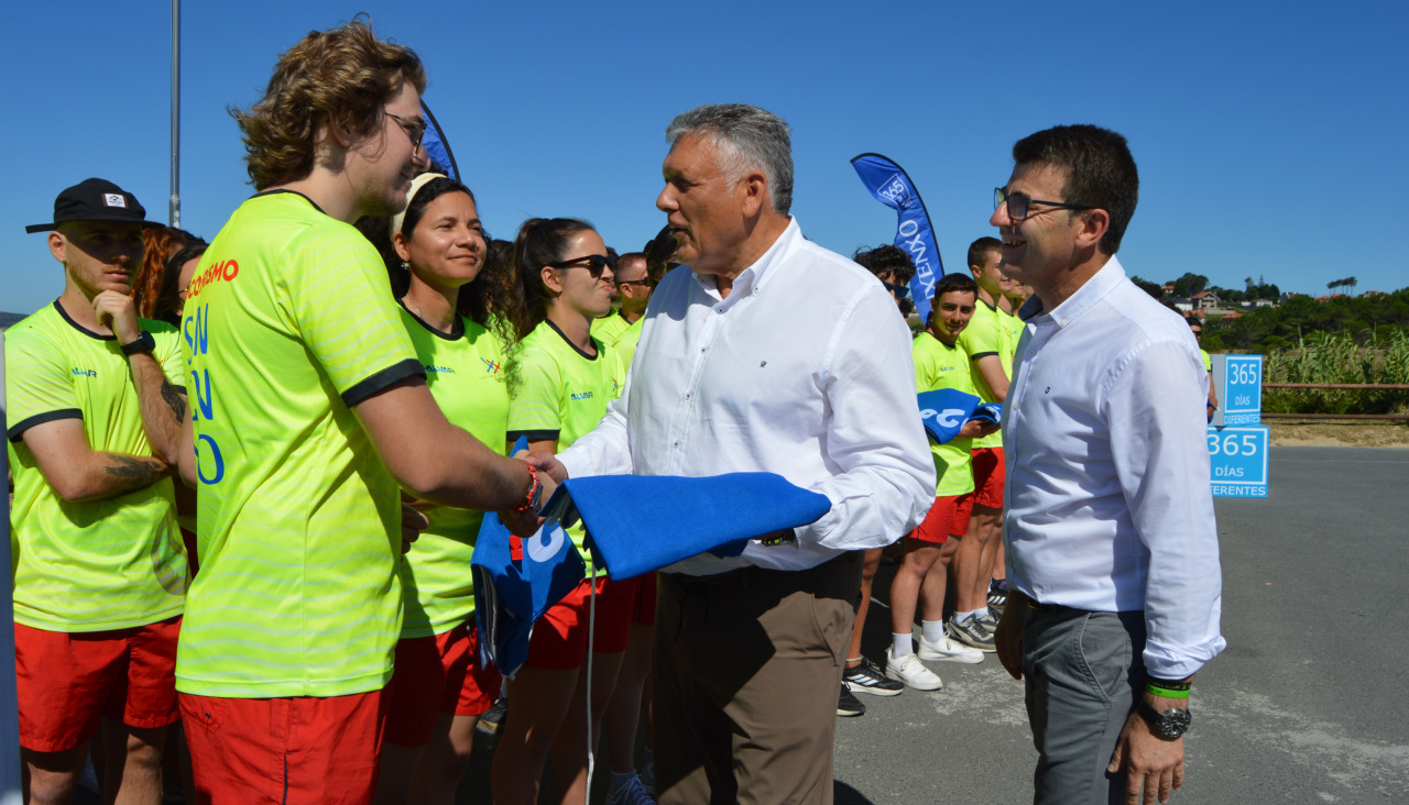 Acto de entrega de las banderas azules a las playas de Sanxenxo