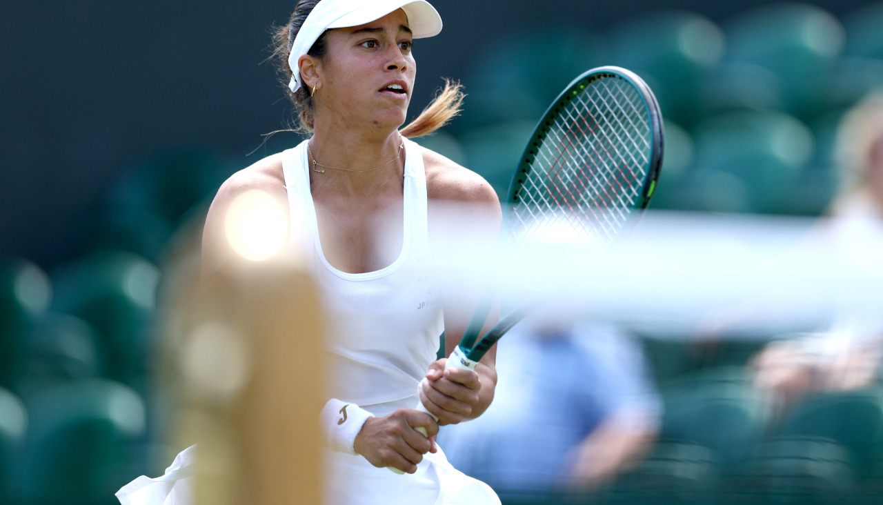 Bouzas se despide de Wimbledon tras caer en tercera ronda ante una de las mejores jugadoras del mundo