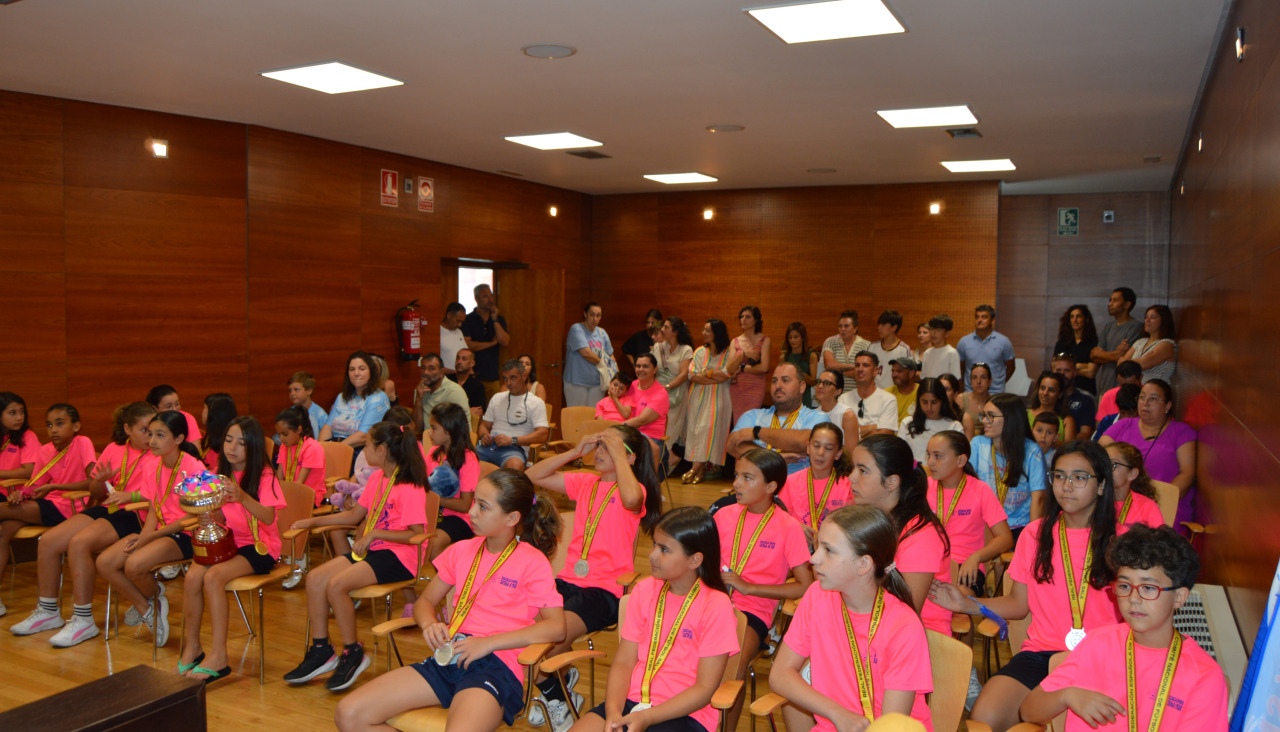 Las niñas del Saraiba do Mar tuvieron un reconocimiento en el Concello