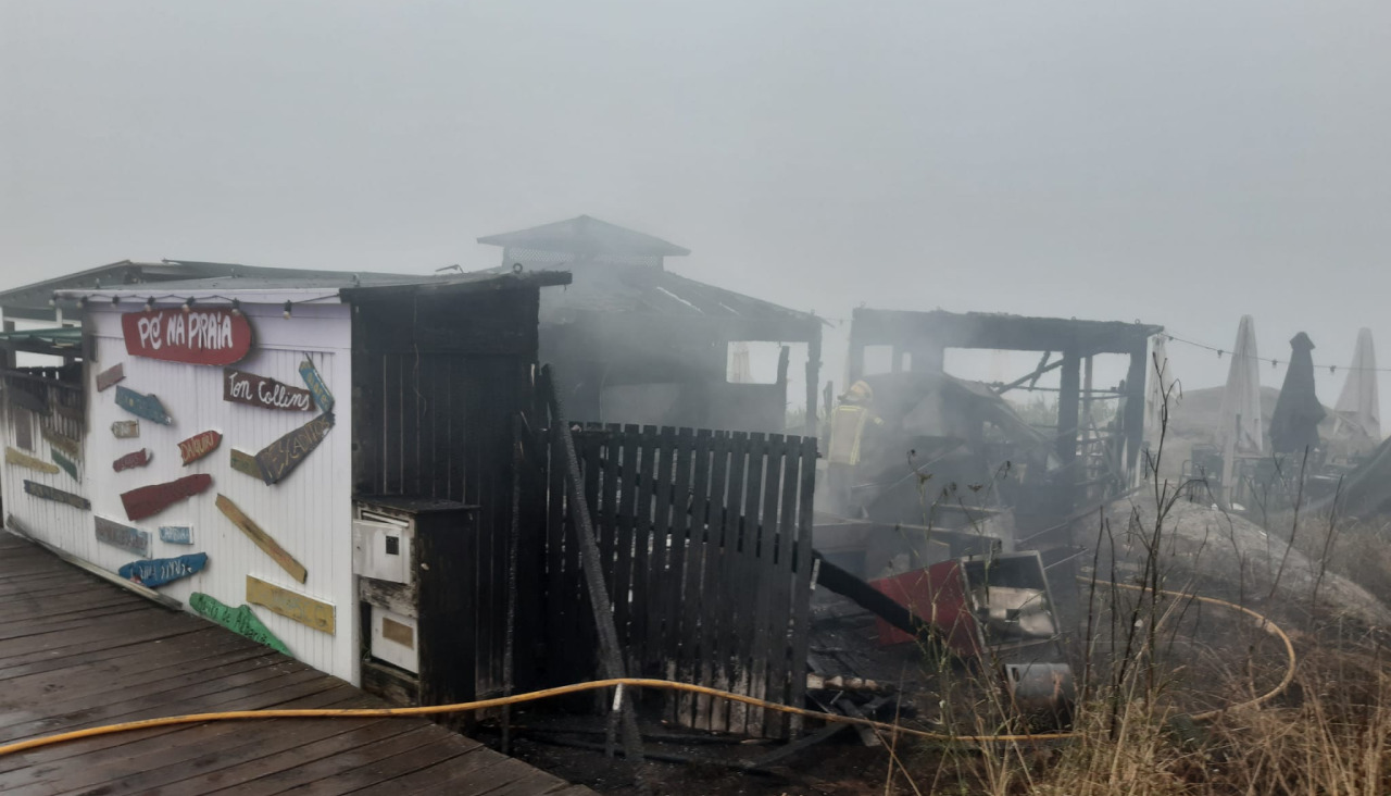 El estado en el que quedó el chiringuito tras el incendio