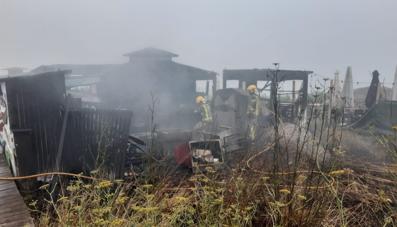 El estado en el que quedó el chiringuito tras el incendio