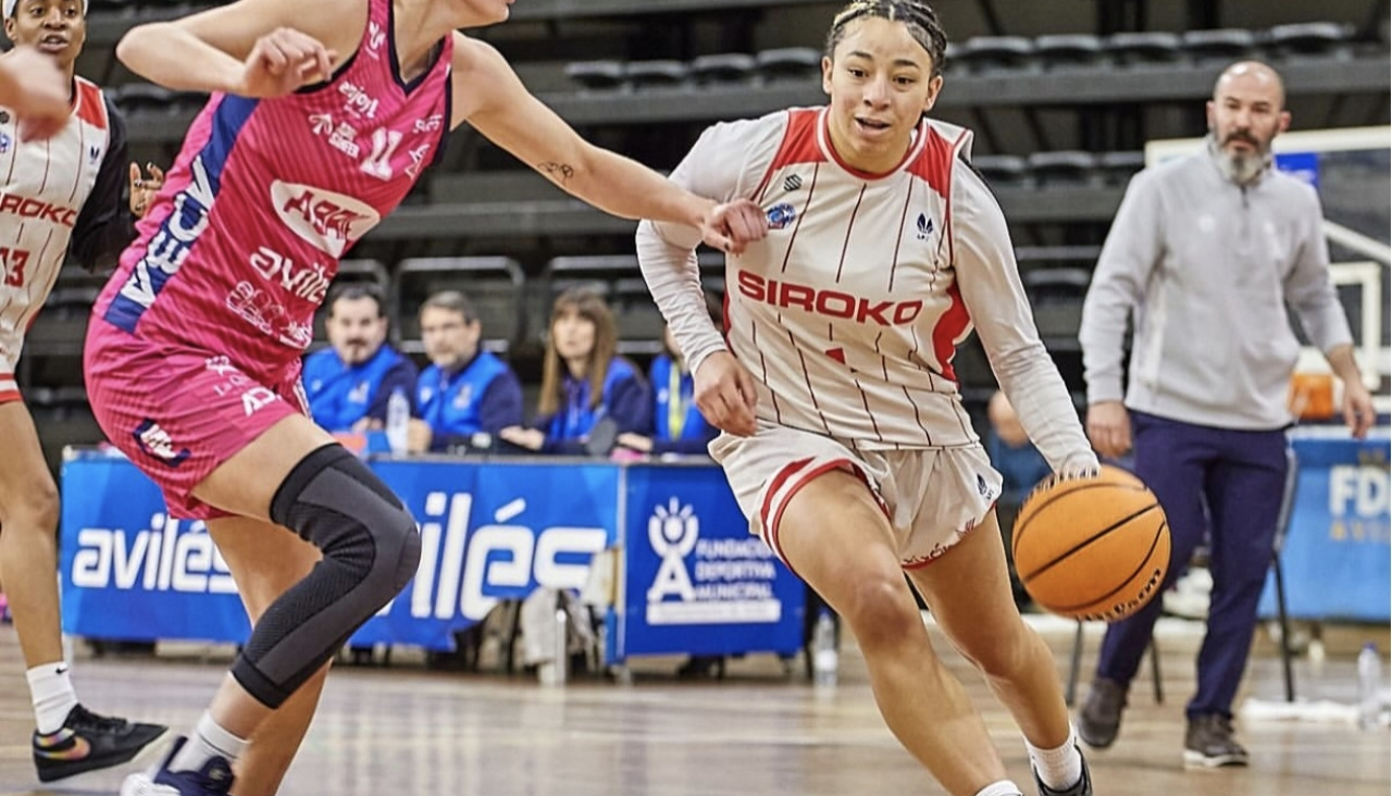 Lisa Tesson llega al Cortegada tras firma una buena temporada en la liga con el Siroko Gijón