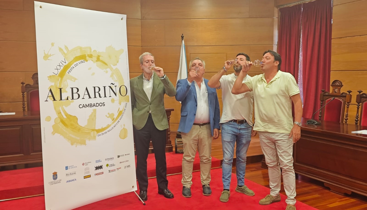Autoridades municipales y del Consello Regulador de la Denominación de Orixe Rías Baixas