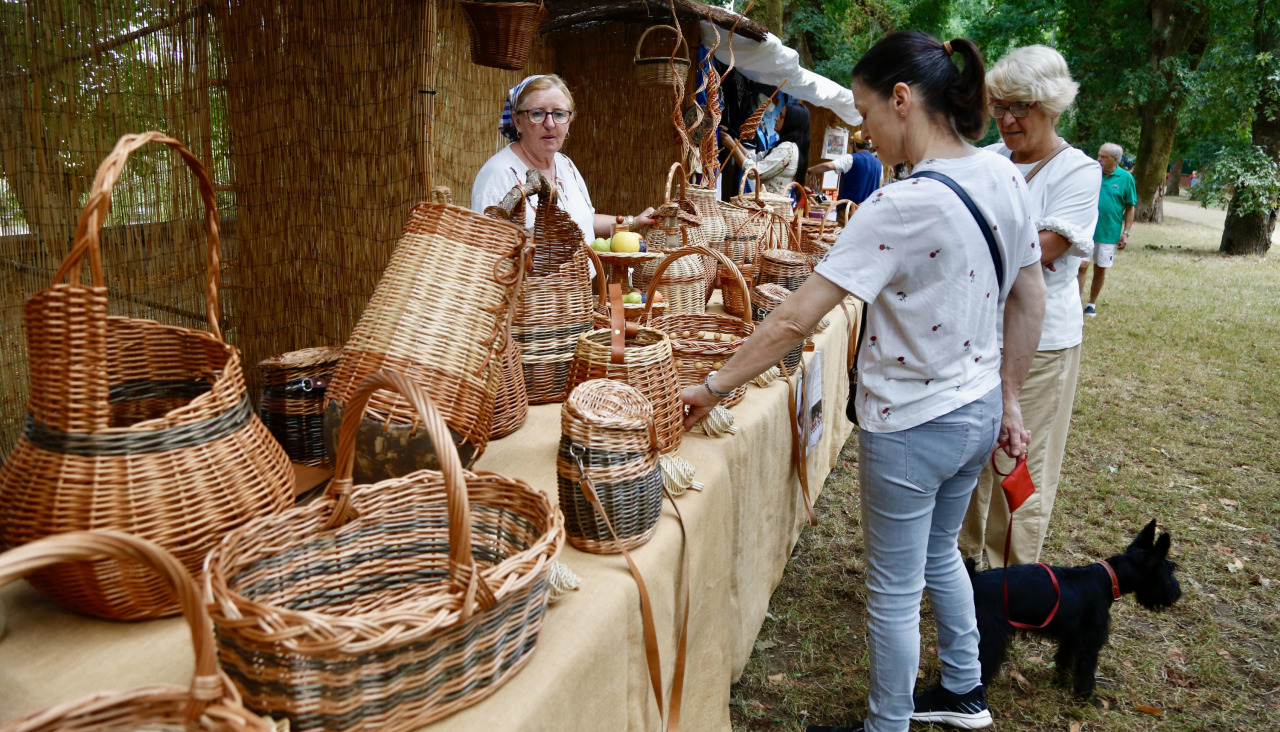 La Feira Tradicional fue este año en la Carballeira de Caldas