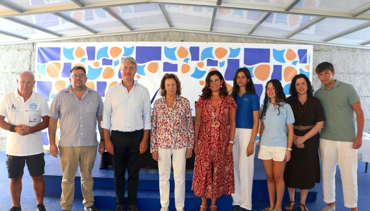 Presentación de la regata grovense que sirve para reconocer el gran trabajo que realizó Ignacio Montenegro