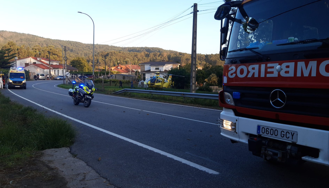 El operativo de emergencias, en el lugar del accidente