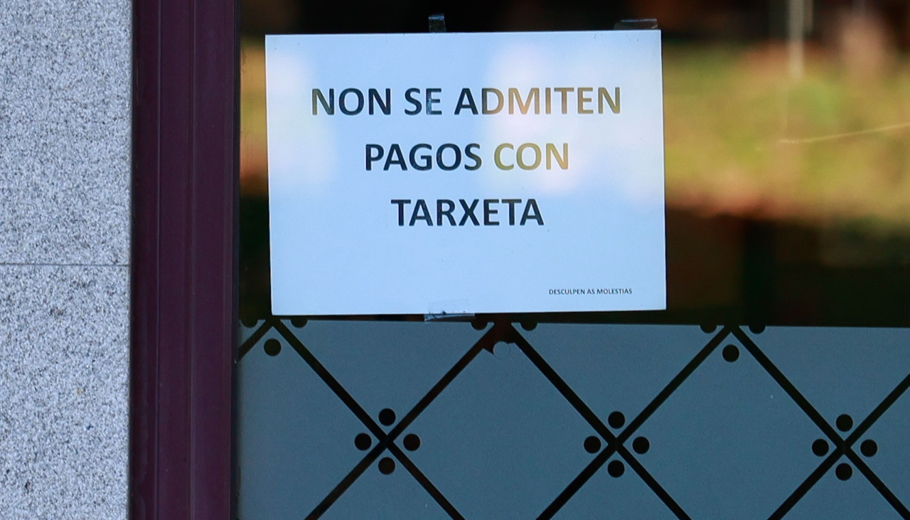 La hostelería cuelga carteles que advierten sobre sus políticas de pago