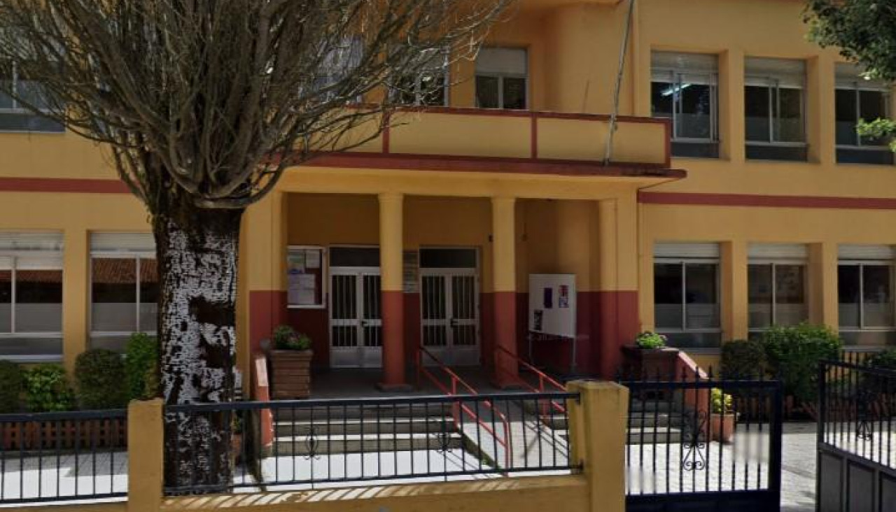 Colegio O Grupo de Ribeira