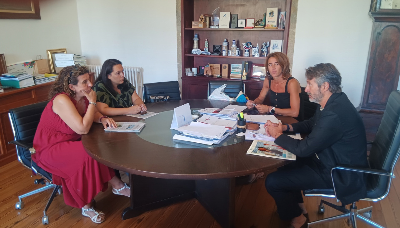 Reunion entre Varela y las familias